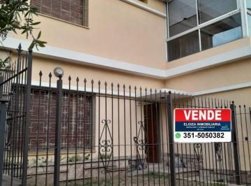 Casa de 5 ambientes, Córdoba · Apto Bancor Bº Maipu Oportunidad Excepcional Casa 3 Dorm.
