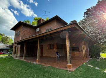 Casa de 5 ambientes, Berazategui · Hermosa Propiedad en Venta o Alquiler