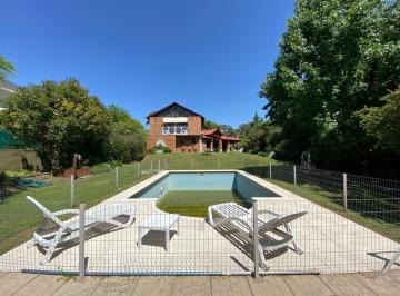 Casa de 5 ambientes, Córdoba · Lomas de La Carolina Venta 3/4 Dorm + Pisicina + Quincho Multifuncion Lote Ctral