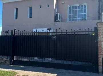 Casa de 4 ambientes, Tigre · Casa a La Venta, Burgos Al 2000, Don Torcuato, Tigre