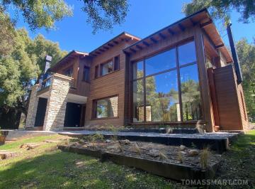 Casa · 223m² · 5 Ambientes · Casa en Arelauquen Golf