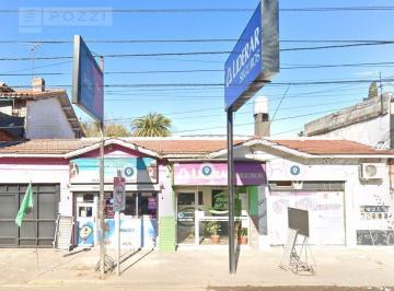 Local comercial · 368m² · 7 Ambientes · 3 Locales y 2 Depto - Jardin y Galpon Al Fondo - Don Torcuato - Pozzi