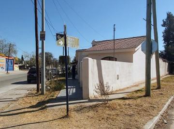 Casa de 5 ambientes, Córdoba · Venta Sobre Av Fangio a m Av Donato Alvarez Apta Bancor (Con Certificado)