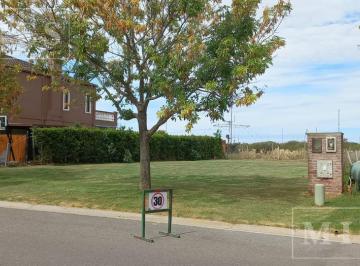 Terreno · 700m² · Lote en Venta en Santa Barbara, Bancalari
