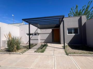 Casa de 3 ambientes, Maipú · Maipu Mendoza Russell Barrio El Recodo