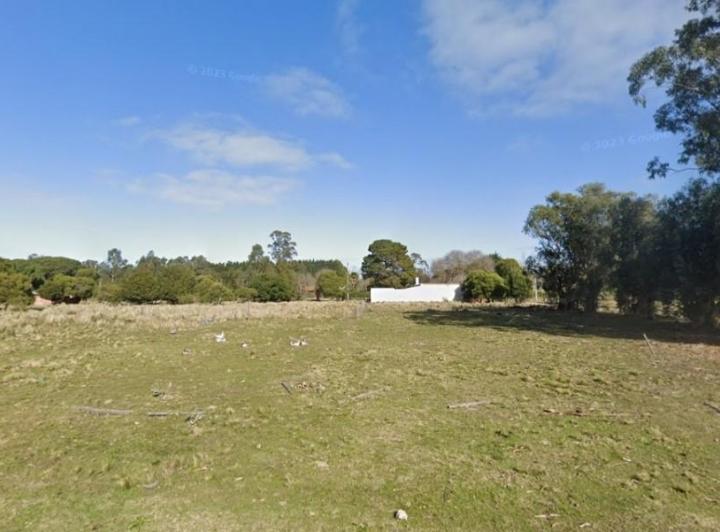 Terreno · 283m²