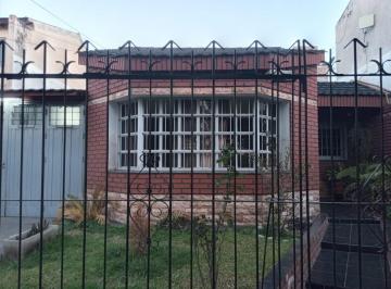 Casa de 4 ambientes, Córdoba · Se Vende Casa Mas Dpto en Parque Capital Sud!