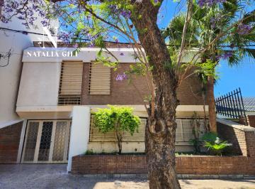 Casa de 7 ambientes, Ciudad de Santa Fe · Casa Costanera - Zona del Faro - 3 Dorm, Cochera