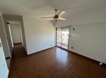 Departamento de 3 ambientes, Quilmes · Oferta - Quilmes Oeste - Venta Depto 3 Amb. C/patio. Sin Expensas