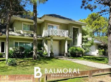 BML-BML-1176_2 · Casa 4 Ambientes. | Etoneo Al 900