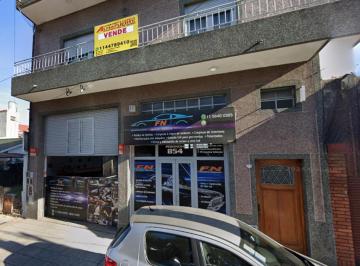 Casa · 280m² · 3 Ambientes · Venta en Block Local con Vivienda y Terreno Libre