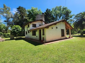 Casa · 180m² · 3 Ambientes · Casa en Club de Campo El Moro