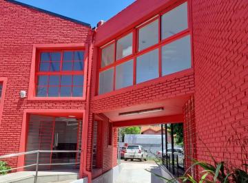 Local comercial · 250m² · 14 Cocheras · Oficina - San Isidro