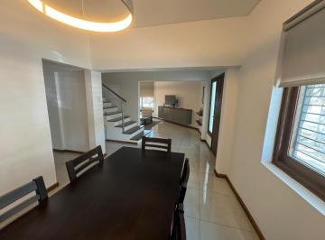 AVX-AVX-82_2 · Casa en Venta 3 Habitaciones en 5ta Seccion.