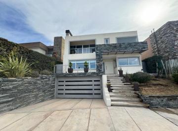 Casa de 7 ambientes, Chacras de Coria · Casa en Venta 3 Dorm. en Barrio Privado Laderas de Chacras