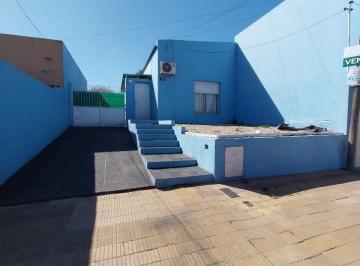 Frente de la Propiedad · Casa en Venta