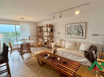 Departamento · 124m² · 4 Ambientes · 1 Cochera · Departamento en Venta de 2 Dorm. en Mediland Village - Urca