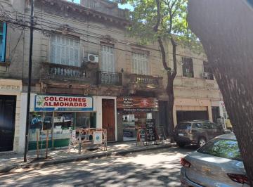 Casa de 7 ambientes, La Boca · Comercial Excelente Zona