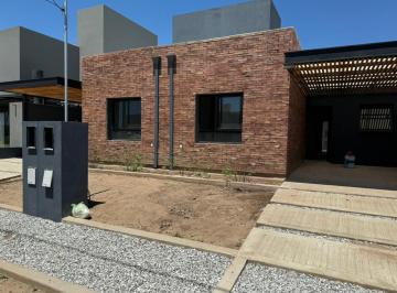 PH de 3 ambientes, Córdoba · Duplex en Rincones de Manantiales