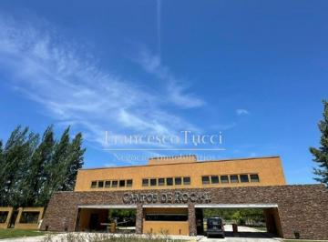 Terreno · 2330m² · Lote Central en Venta Campos de Roca II