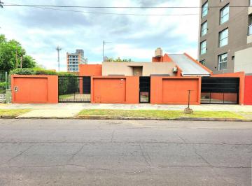 Casa de 4 ambientes, Ituzaingó · Casa en Venta en Ituzaingo Sur