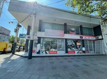 Casa · 550m² · 2 Ambientes · Se Vende Srl con Importantes Inmuebles Comerciales