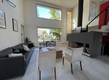 Casa · 170m² · 4 Ambientes · 3 Cocheras · Casa Venta Barrancas de Santa María Tigre