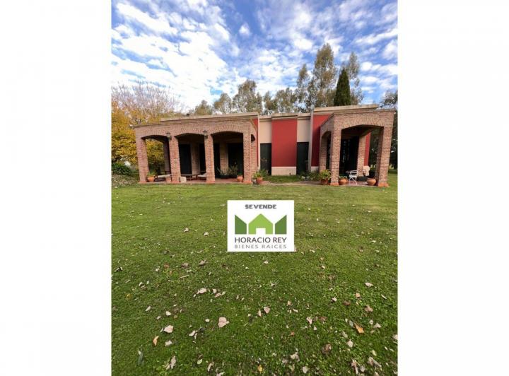 Campo · 500m² · 5 Ambientes