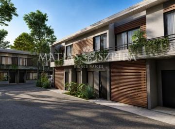 Casa · 115m² · 4 Ambientes · 2 Cocheras · Casa 4 Ambientes. | de La Tradición 2275
