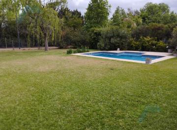 Casa · 150m² · 3 Ambientes · 2 Cocheras · Casa en Estancias del Pilar