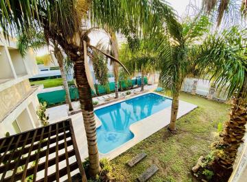 Casa · 300m² · 5 Ambientes · 2 Cocheras · Valle Escondido - Los Árboles - "Mirador" C/ Vista a Las Sierras - 3 Dorm / Escritorio Pileta