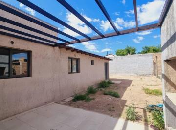 Casa · 145m² · 6 Ambientes · 2 Cocheras · Casa Pinar del Sol 6 - Maipu. a Estrenar en 60 Dias