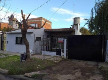 Casa · 75m² · 3 Ambientes · Casa en Venta en Villa Loma Hermosa, Tres de Febrero, G. B. a. Zona Oeste