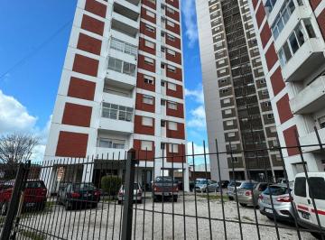 Departamento · 55m² · 3 Ambientes · 1 Cochera · Departamento 3 Amb. con Espacio de Cochera