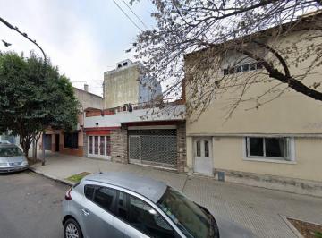 Terreno · 125m² · 1 Cochera · Casa a Refaccionar en Villa Santa Rita