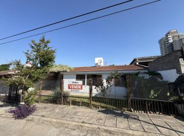 Frente · Casa en Venta Residencial del Chateau 3 Dorm.