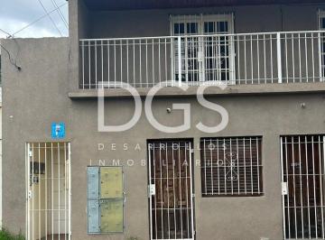Departamento · 100m² · 3 Ambientes · Departamento Dúplex en Venta en Remedios de Escalada, Lanús, G. B. a. Zona Sur