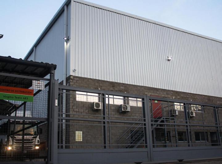 Depósito · 7000m²