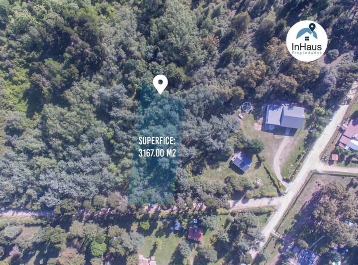 Terreno · 3167m²