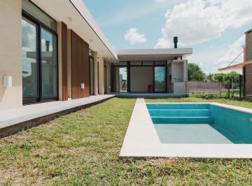 Casa de 4 ambientes, Pilar · Venta Casa a Estrenar 4 Ambientes con Pileta y Parrilla en Pilar del Este