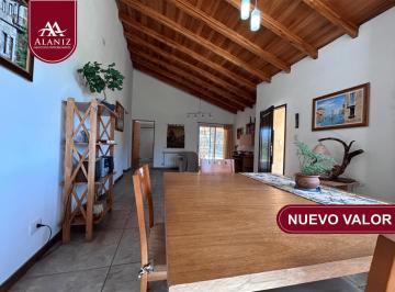 Casa de 4 ambientes, Villa Merlo · Casa en Venta, en Merlo, Super Eficiente.