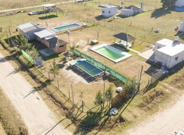 Quinta vacacional · 50m² · 3 Ambientes · Casa Quinta en Venta en Domselaar, San Vicente, G. B. a. Zona Sur