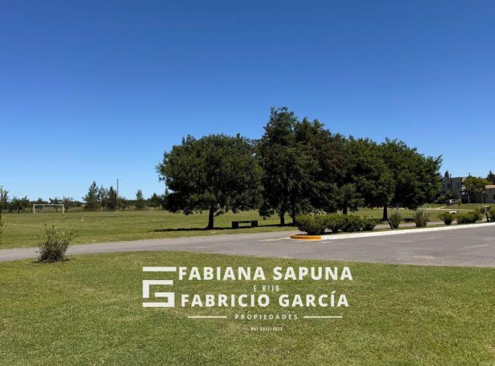 Terreno · 600m²