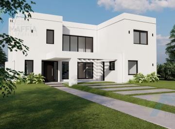 Casa · 286m² · 5 Ambientes · Casa en Venta en Altos de Campo Grande