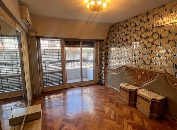 Departamento de 4 ambientes, Balvanera · Departamento Amplio | 150 m²