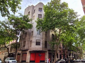 MAE-MAE-637_2 · Tres Ambientes a 100 m Av Rivadavia