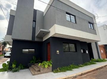 Casa · 150m² · 4 Ambientes · Cf1179 - Duplex en Venta Z/ Av Costanera y Av Maipú