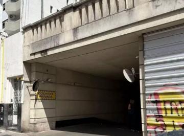 Garage · 12m² · 1 Ambiente · 1 Cochera · Cochera en Venta - Centro