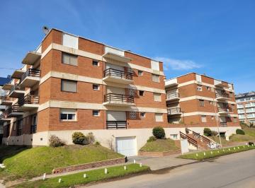 Departamento · 59m² · 2 Dormitorios · 1 Cochera · Departamento en Venta - Zona Centro - Reciclado a Nuevo - Vista Al Mar