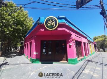 Local comercial · 200m² · Espectacular Local Lote Propio en Esquina Centrica